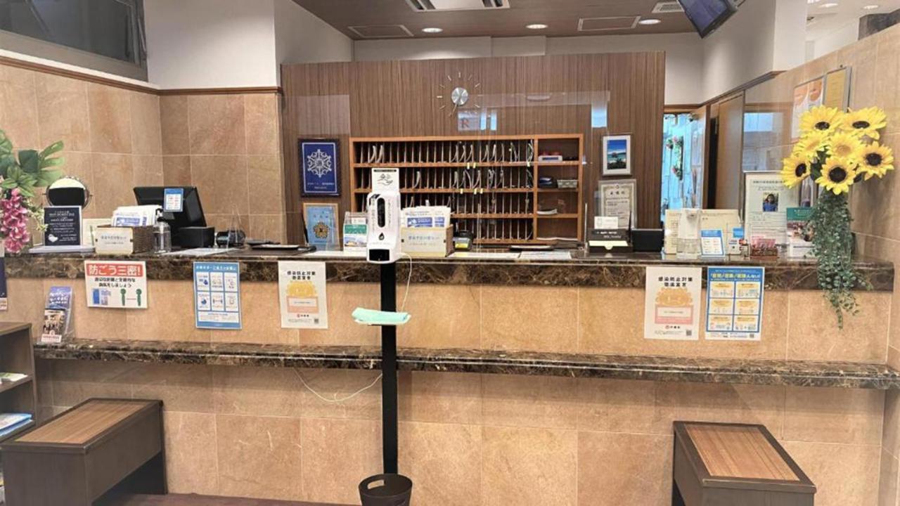 Toyoko Inn Okinawa Naha Kokusai-Dori Miebashi-Eki מראה חיצוני תמונה