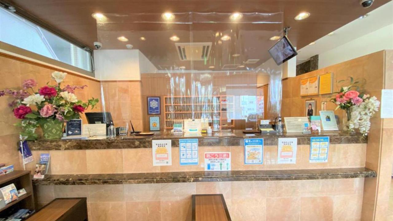 Toyoko Inn Okinawa Naha Kokusai-Dori Miebashi-Eki מראה חיצוני תמונה