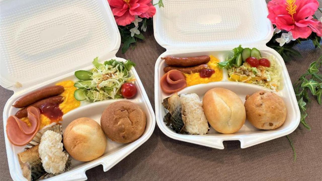 Toyoko Inn Okinawa Naha Kokusai-Dori Miebashi-Eki מראה חיצוני תמונה