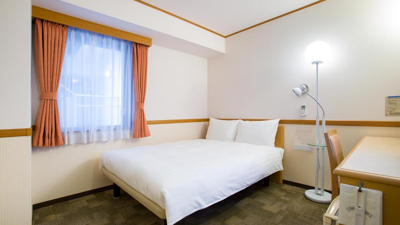 Toyoko Inn Okinawa Naha Kokusai-Dori Miebashi-Eki מראה חיצוני תמונה