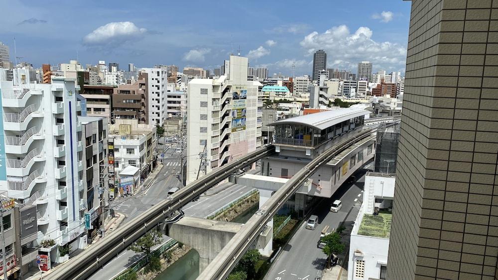 Toyoko Inn Okinawa Naha Kokusai-Dori Miebashi-Eki מראה חיצוני תמונה