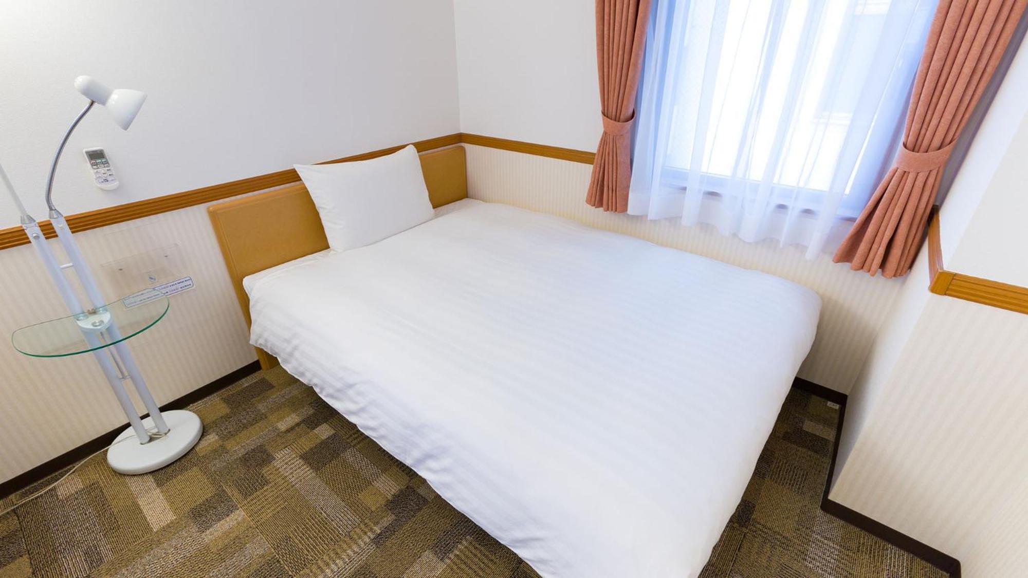Toyoko Inn Okinawa Naha Kokusai-Dori Miebashi-Eki חדר תמונה