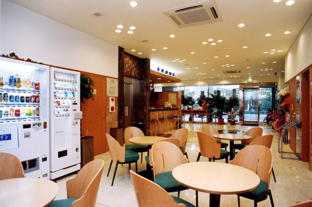 Toyoko Inn Okinawa Naha Kokusai-Dori Miebashi-Eki מראה חיצוני תמונה