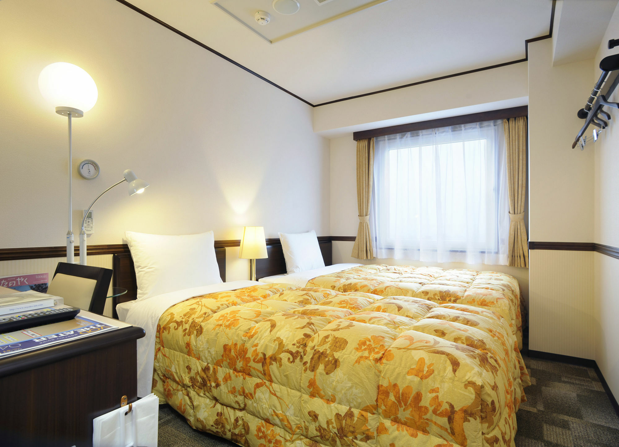 Toyoko Inn Okinawa Naha Kokusai-Dori Miebashi-Eki מראה חיצוני תמונה